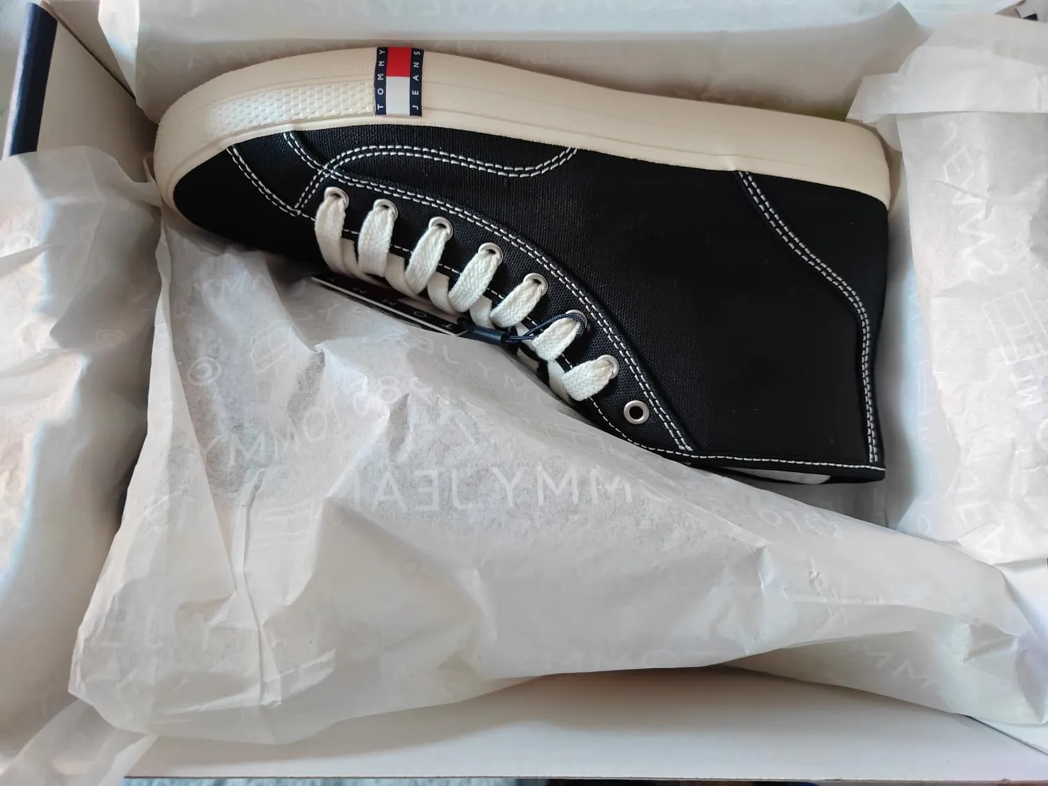 Tommy Jeans Archive Y2K EN0EN03034 Mid-Top Sneaker Gr.38 schwarz