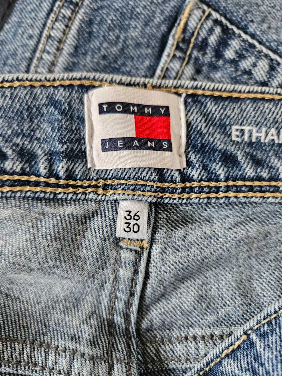 Tommy Jeans Ethan Straight Fit Jeans Hose Herren