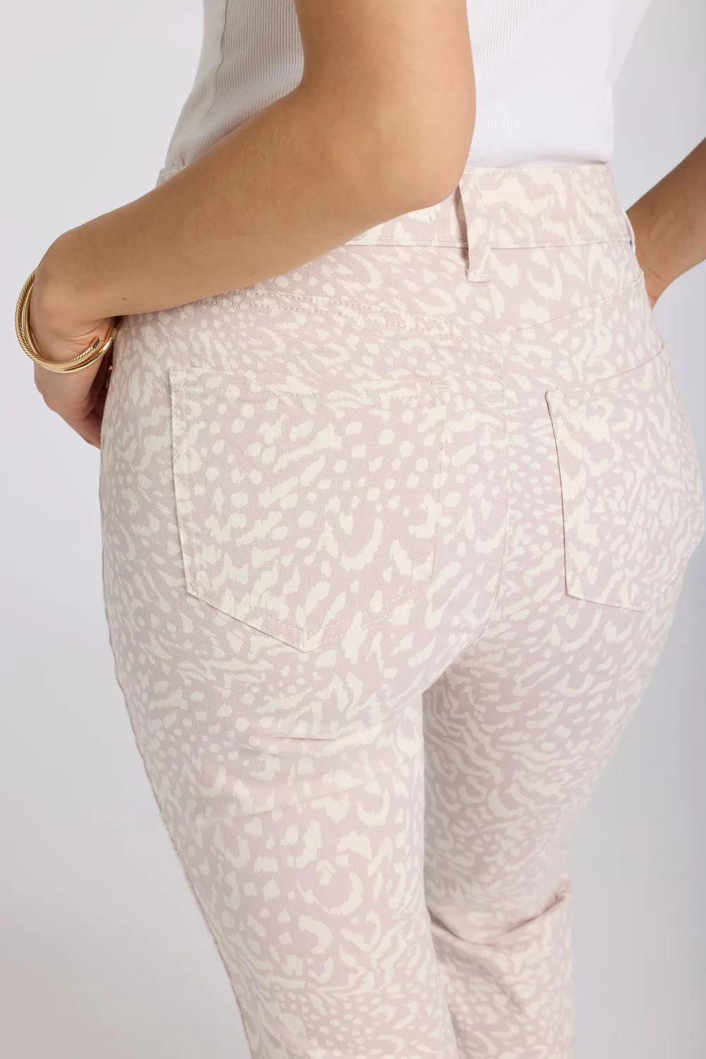 NYDJ Billie Mini Bootcut Petite Jeans Snow Leopard