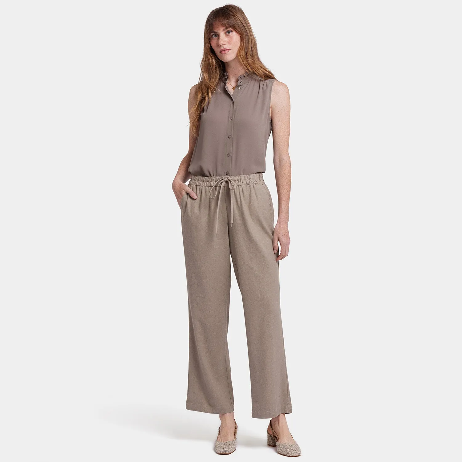 NYDJ Relaxed Drawstring Petite Hose Saddlewood Leinen