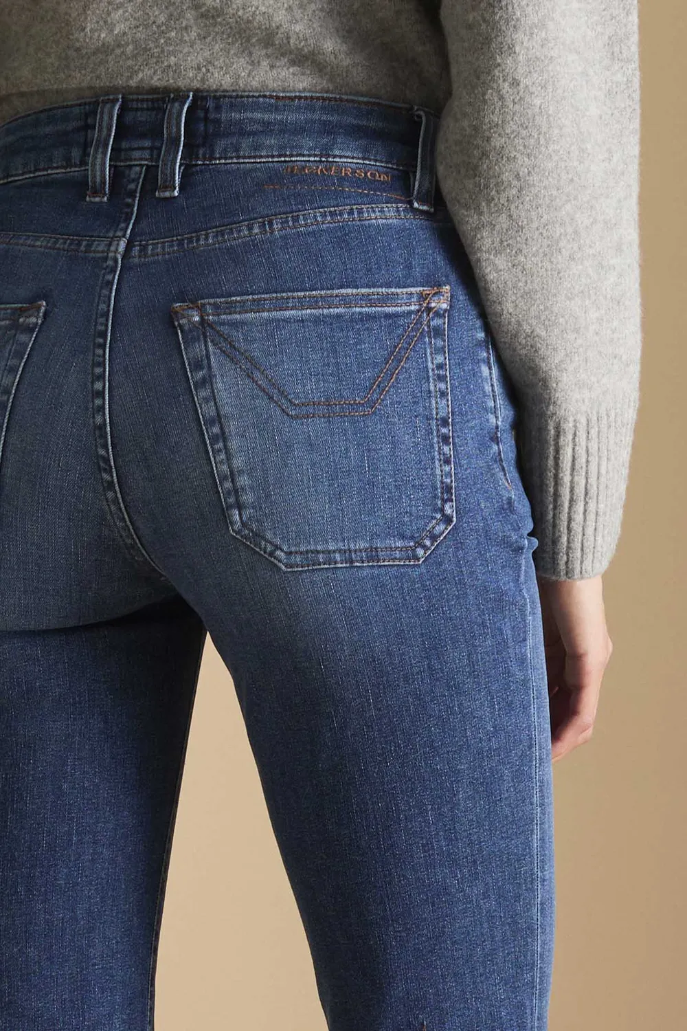 Jeckerson Janelle Flared Jeans Mittelblau Used Damen