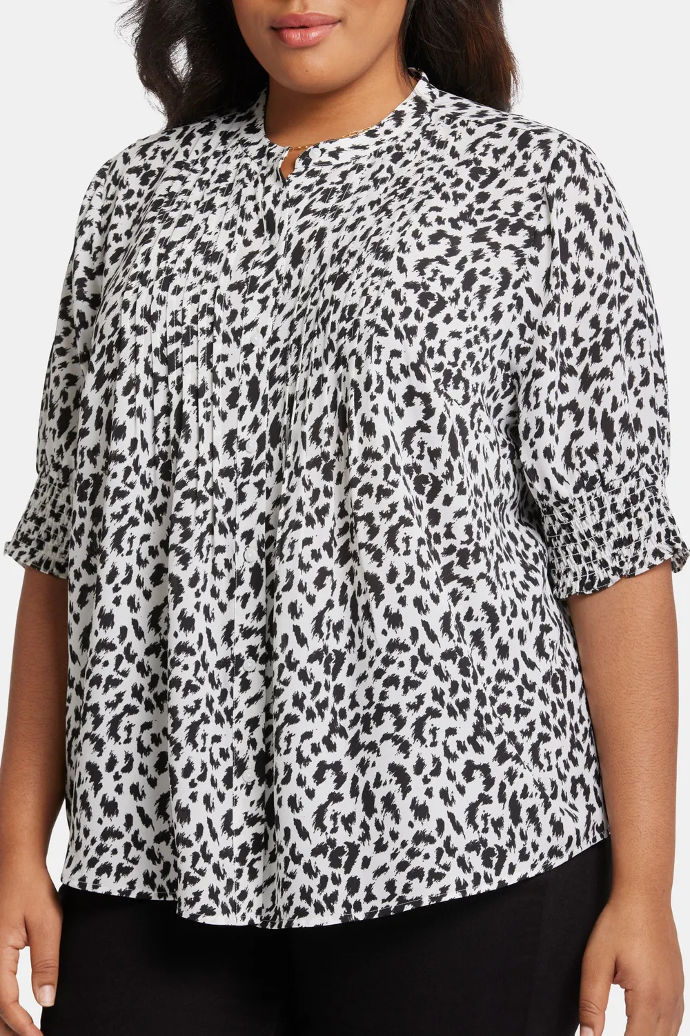 NYDJ Pleated Peasant Blouse In Plus Size Gato Bluse Schwarz Falten