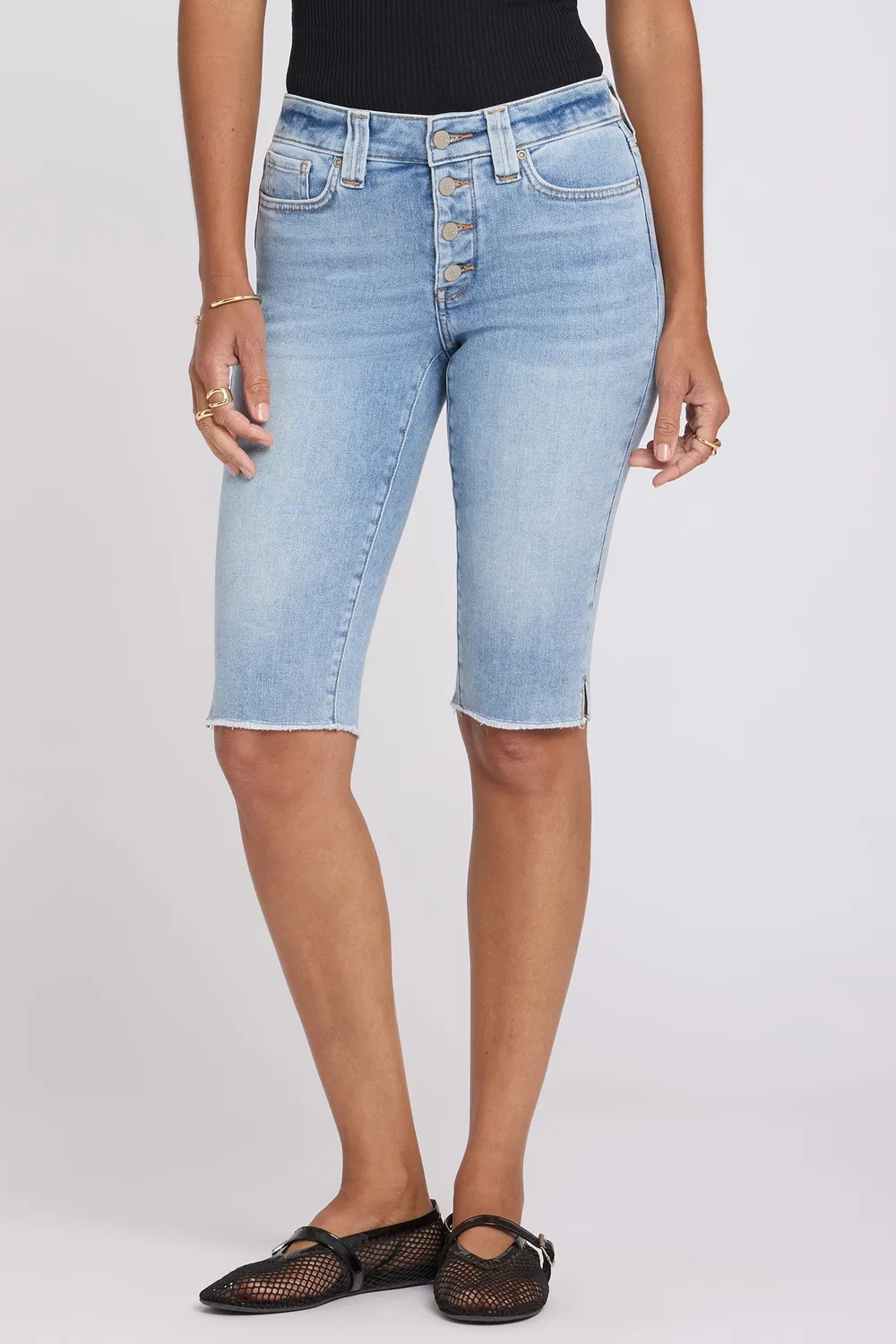 NYDJ Sophie Bike Capri Jeans Mist Springs Knie
