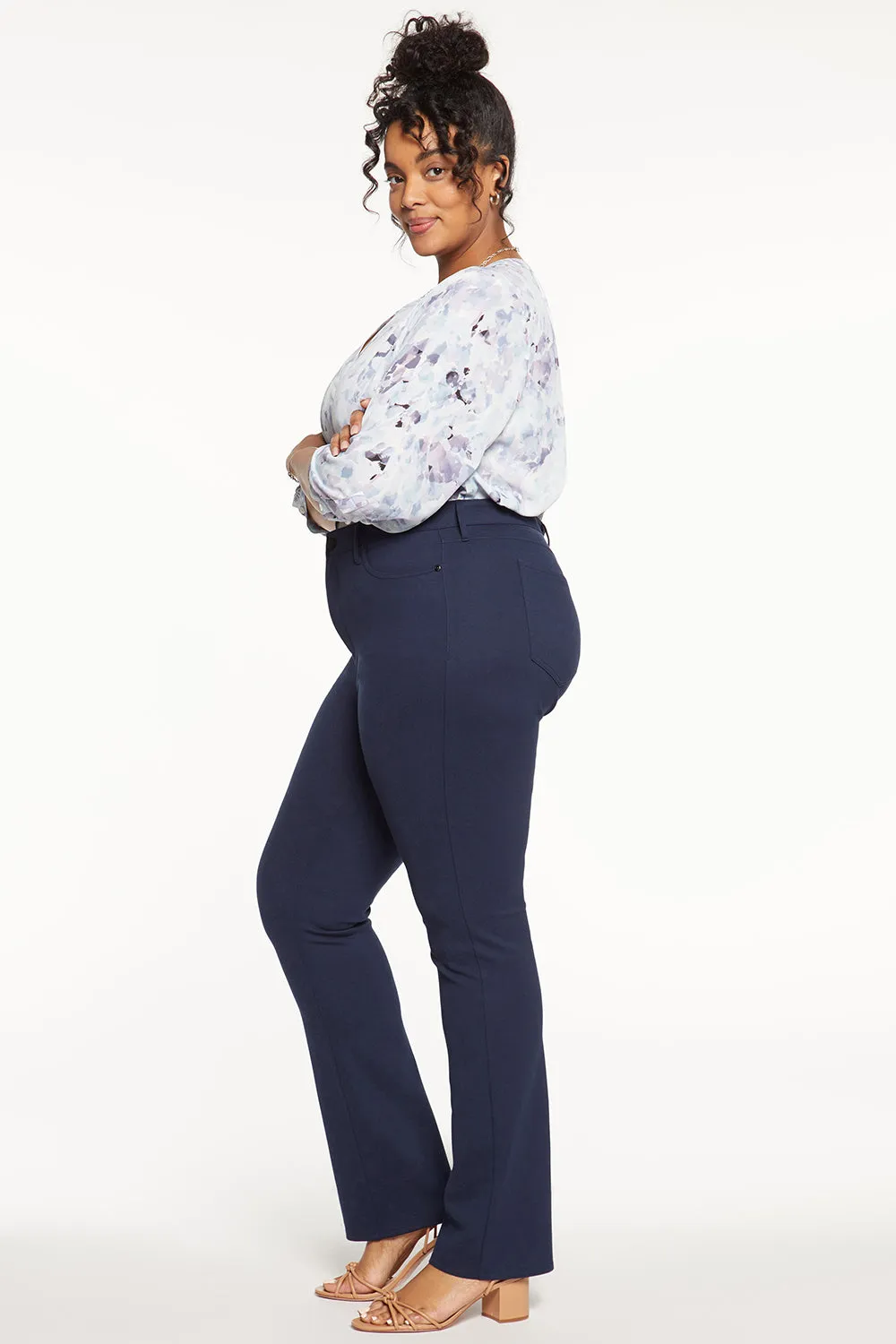 NYDJ Marilyn Hose Plus Oxford Navy Gerades Bein