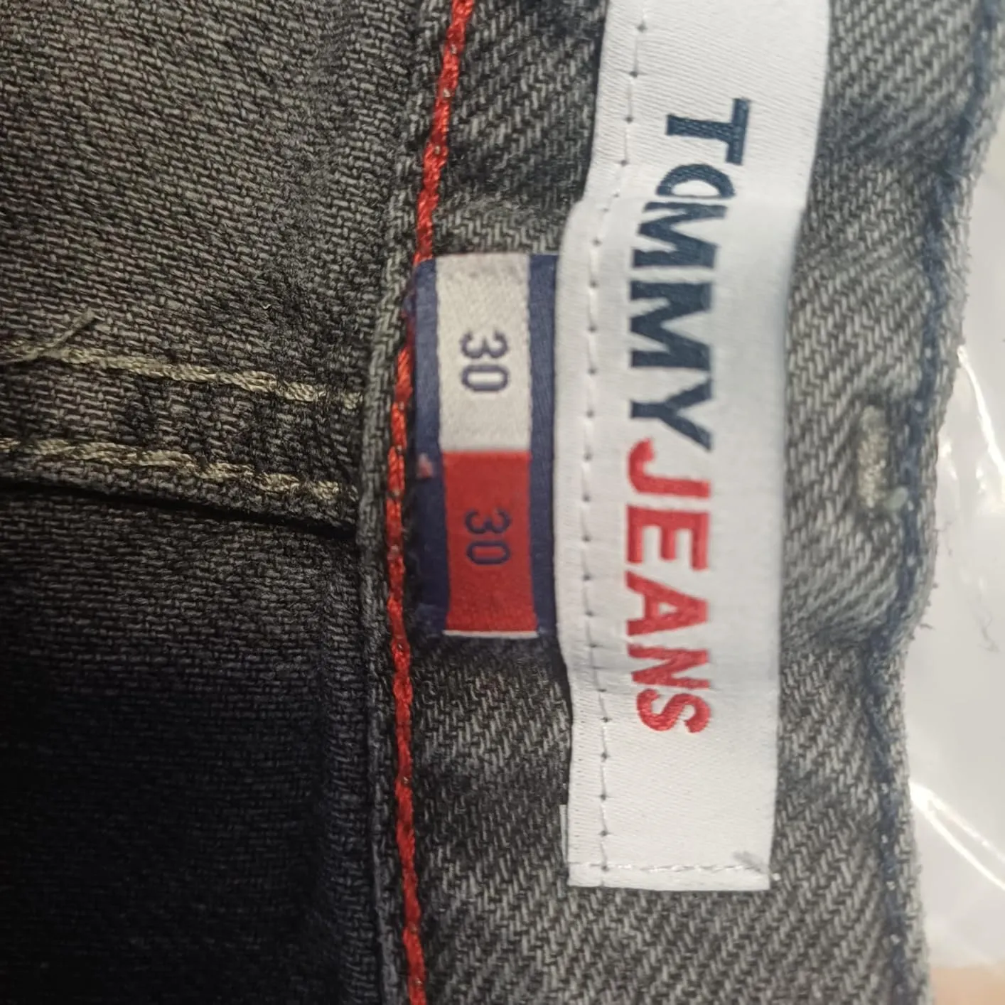 Tommy Jeans Mom Jean DW0DW16647 Damen Jeans 34W/32L