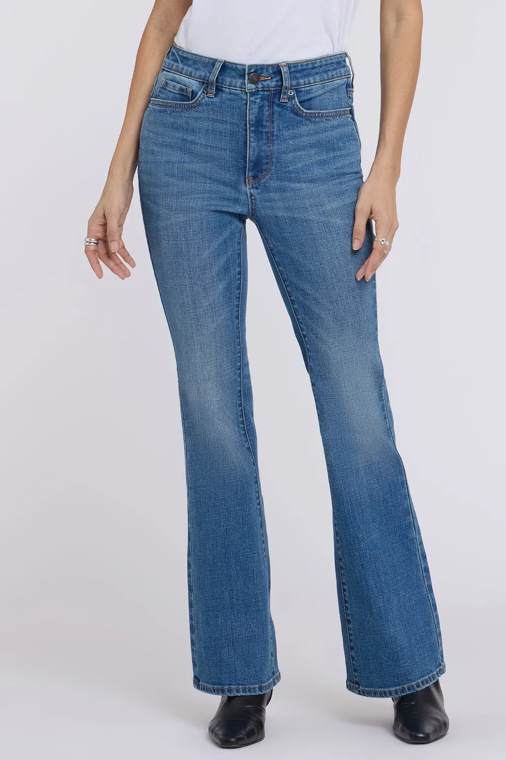 NYDJ Felicity Flared Jeans Privet Hellblau Indigo