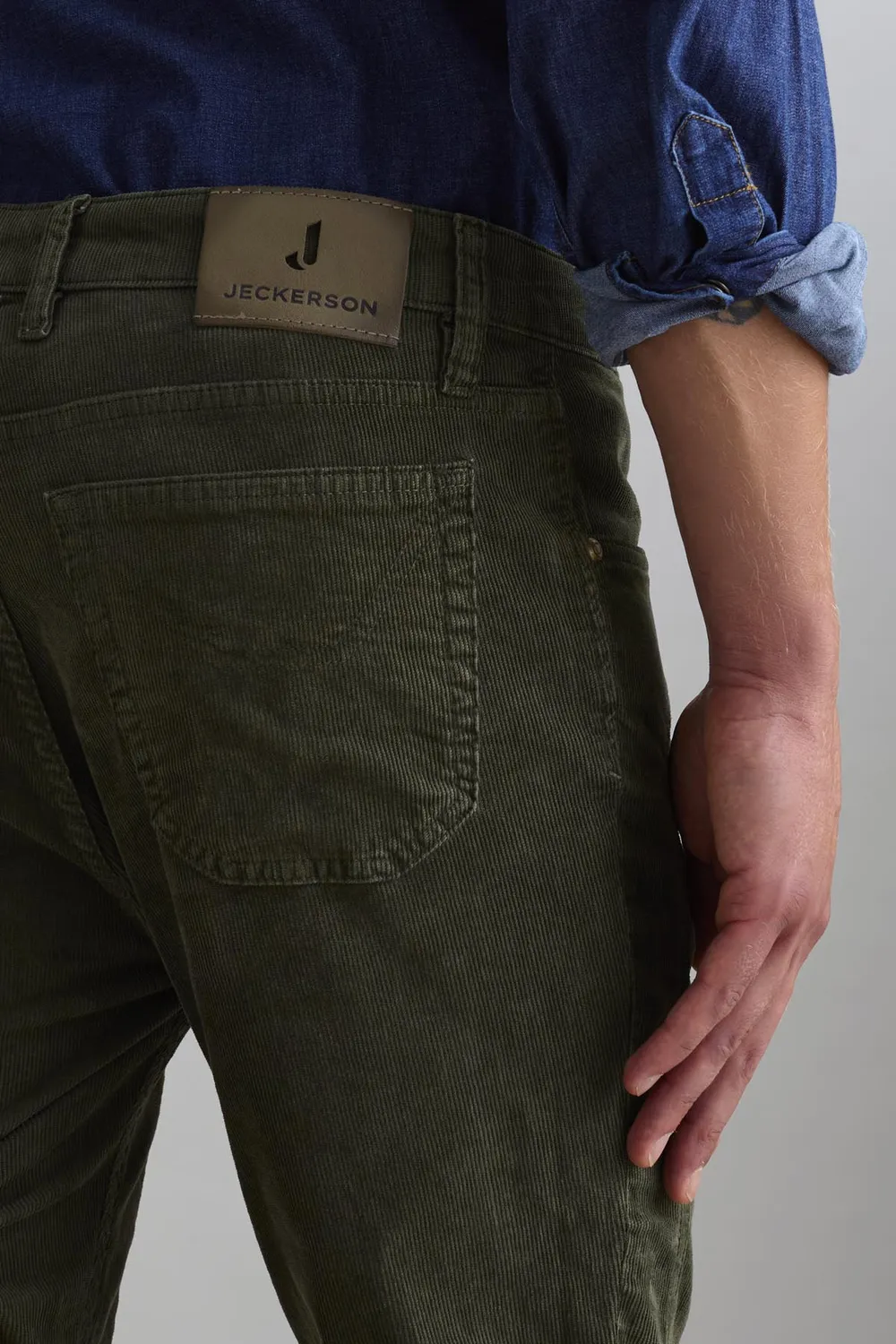 Jeckerson John Slim Fit Hose militärgrün Samt