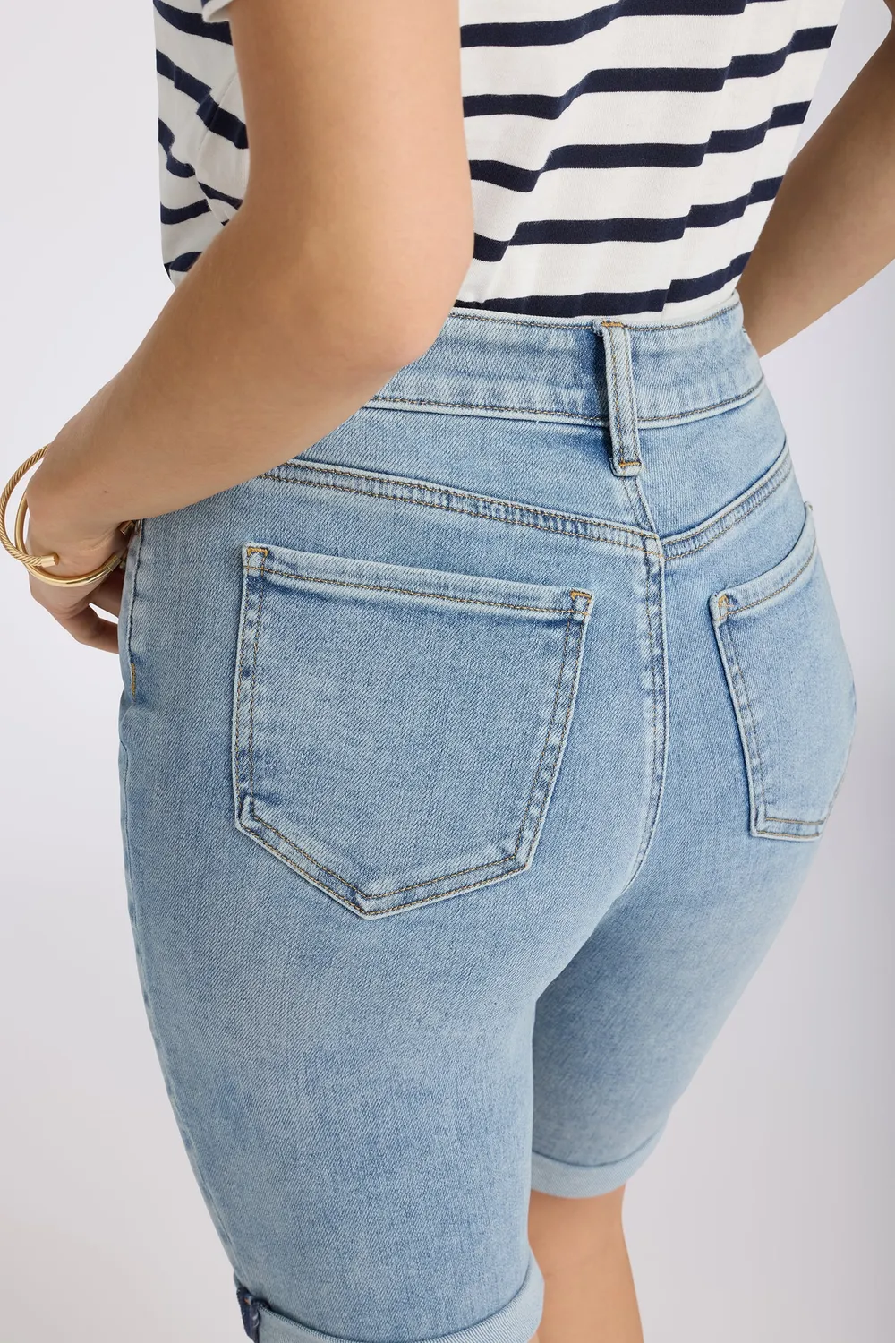 NYDJ Briella Jeansshorts Mist Springs 28 cm
