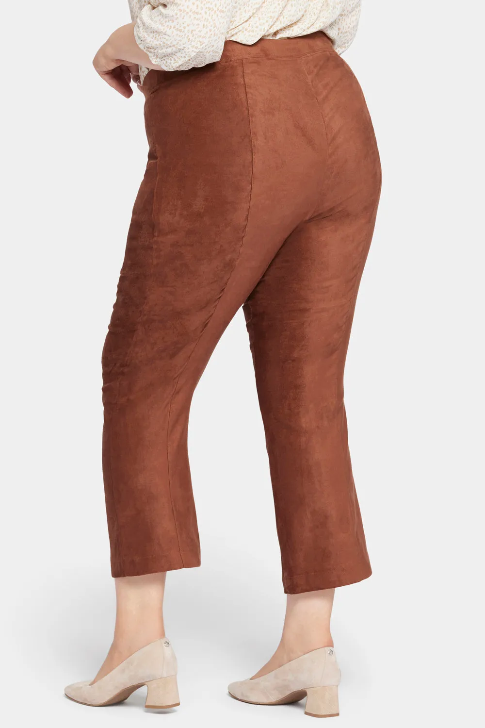 NYDJ Bootcut Pull-On Hose Plus Coffee Bean Wildleder-Optik