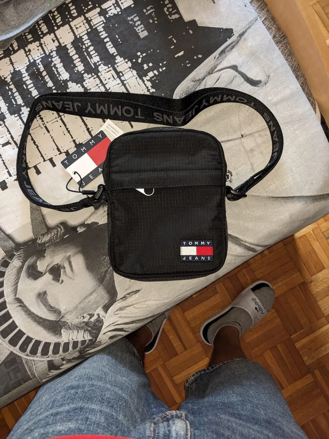 Tommy Jeans Daily Ripstop Reporter Crossbody Tasche Beige