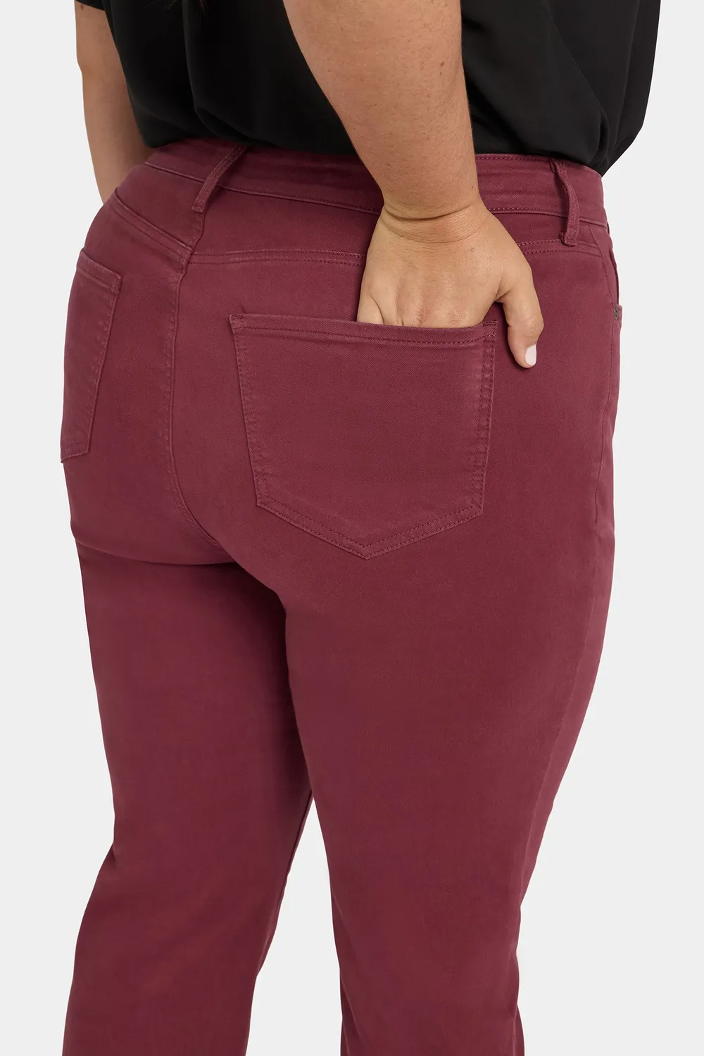 NYDJ Marilyn Straight Plus Jeans Burgundy formend