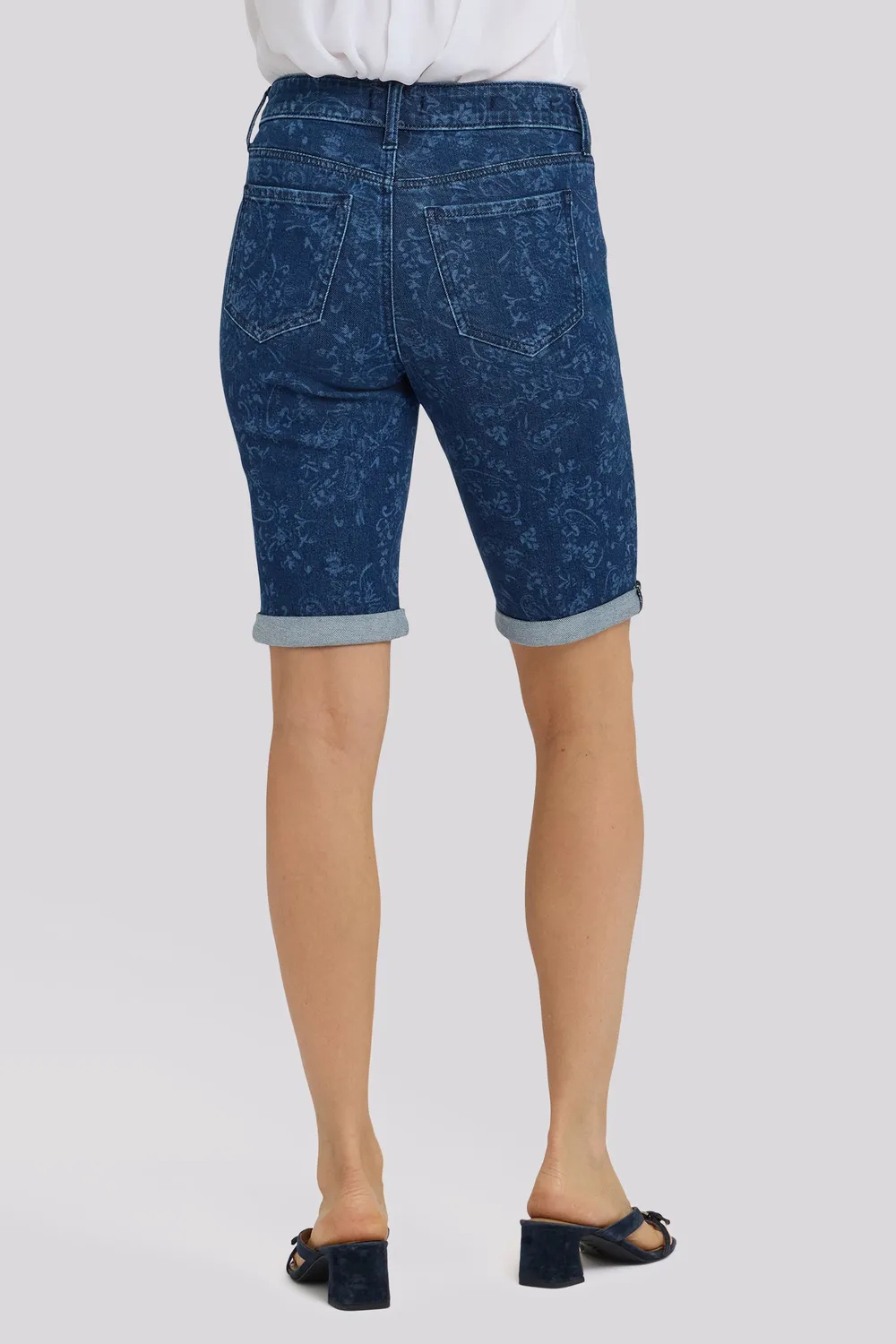 NYDJ Briella 11 Denim Shorts Garden Paisley Mid Rise