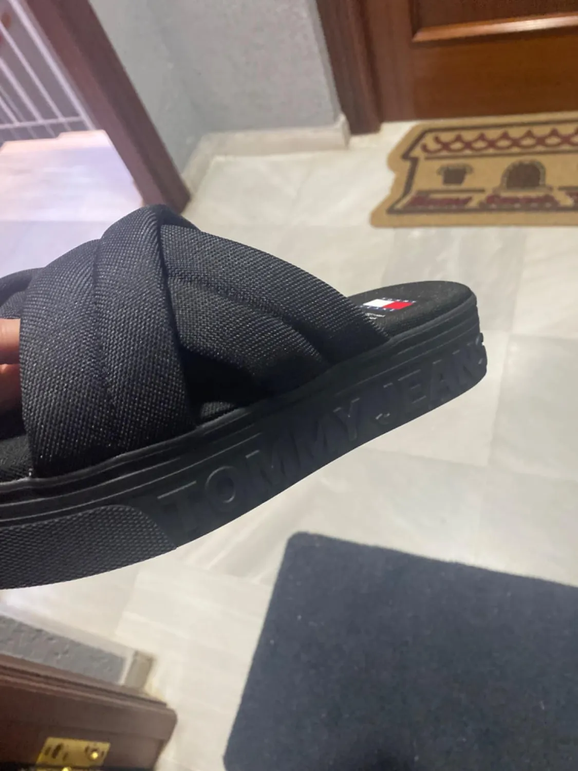 Tommy Jeans Lettering Flatform Sandale Schwarz 36 Plateau