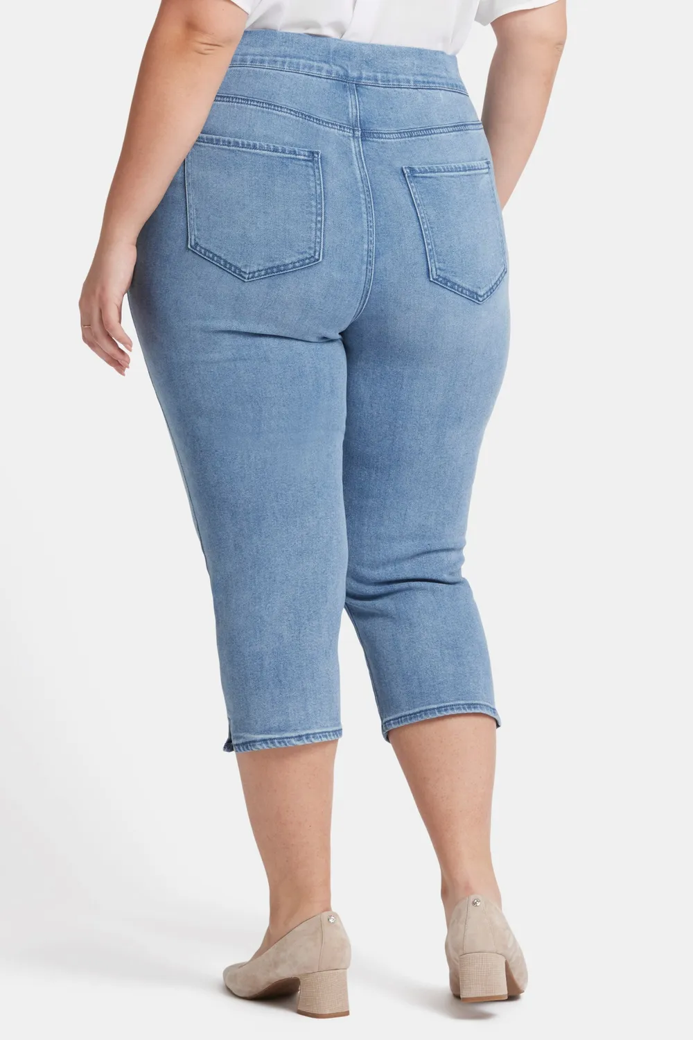 NYDJ Dakota Crop Pull-On Jeans Corfu Plus Cropped Jeans Hellblau