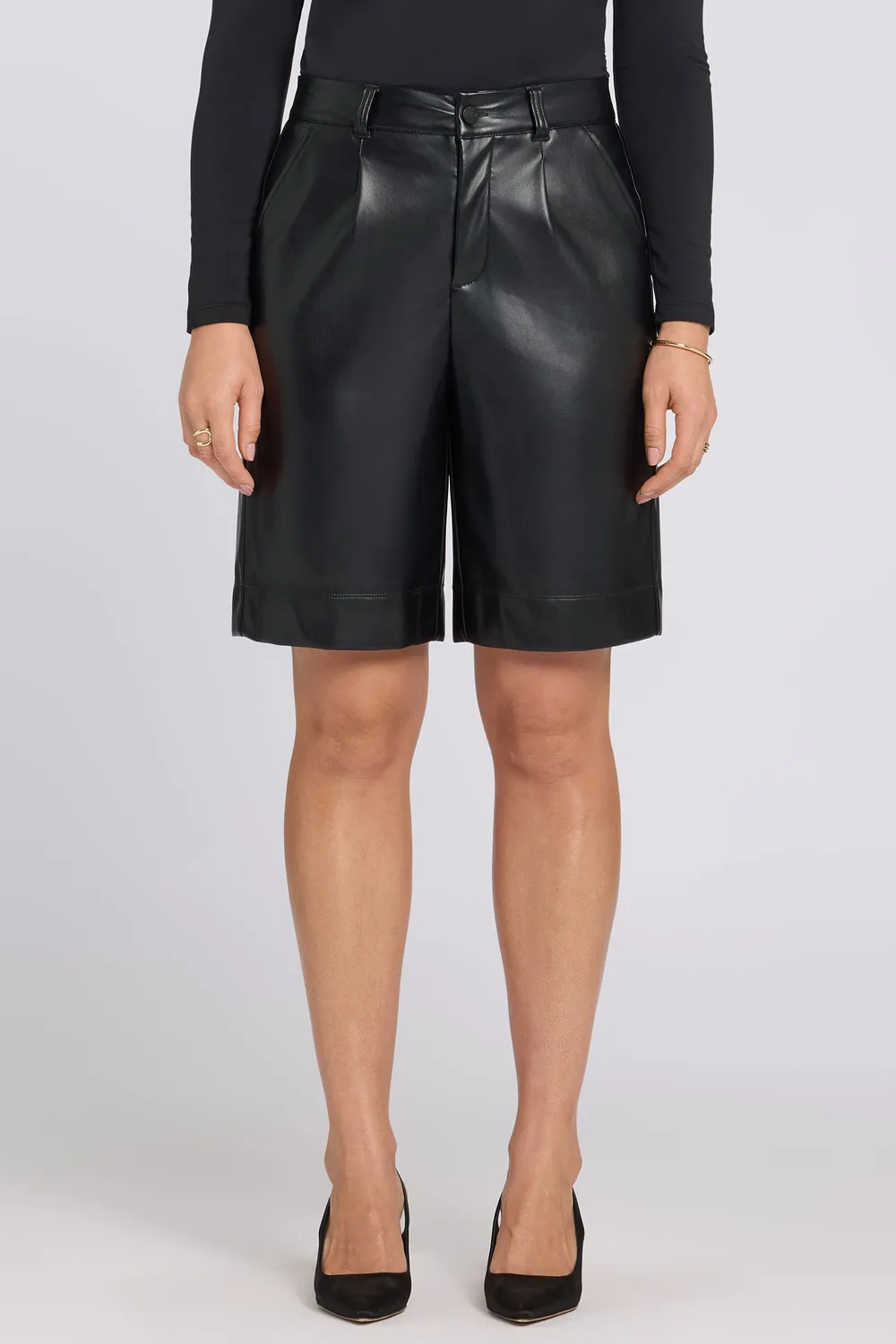 NYDJ Relaxed Bermuda Shorts Schwarz Kunstleder