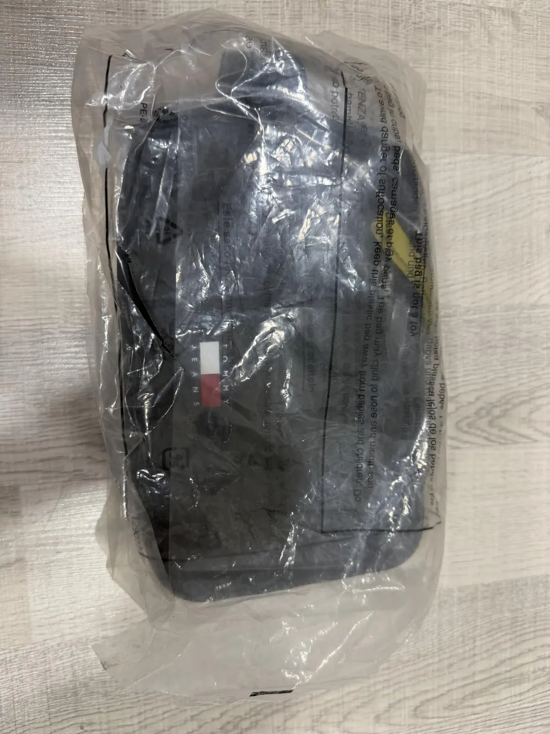 Tommy Jeans Daily Elevated Kulturbeutel schwarz mit Schlaufe