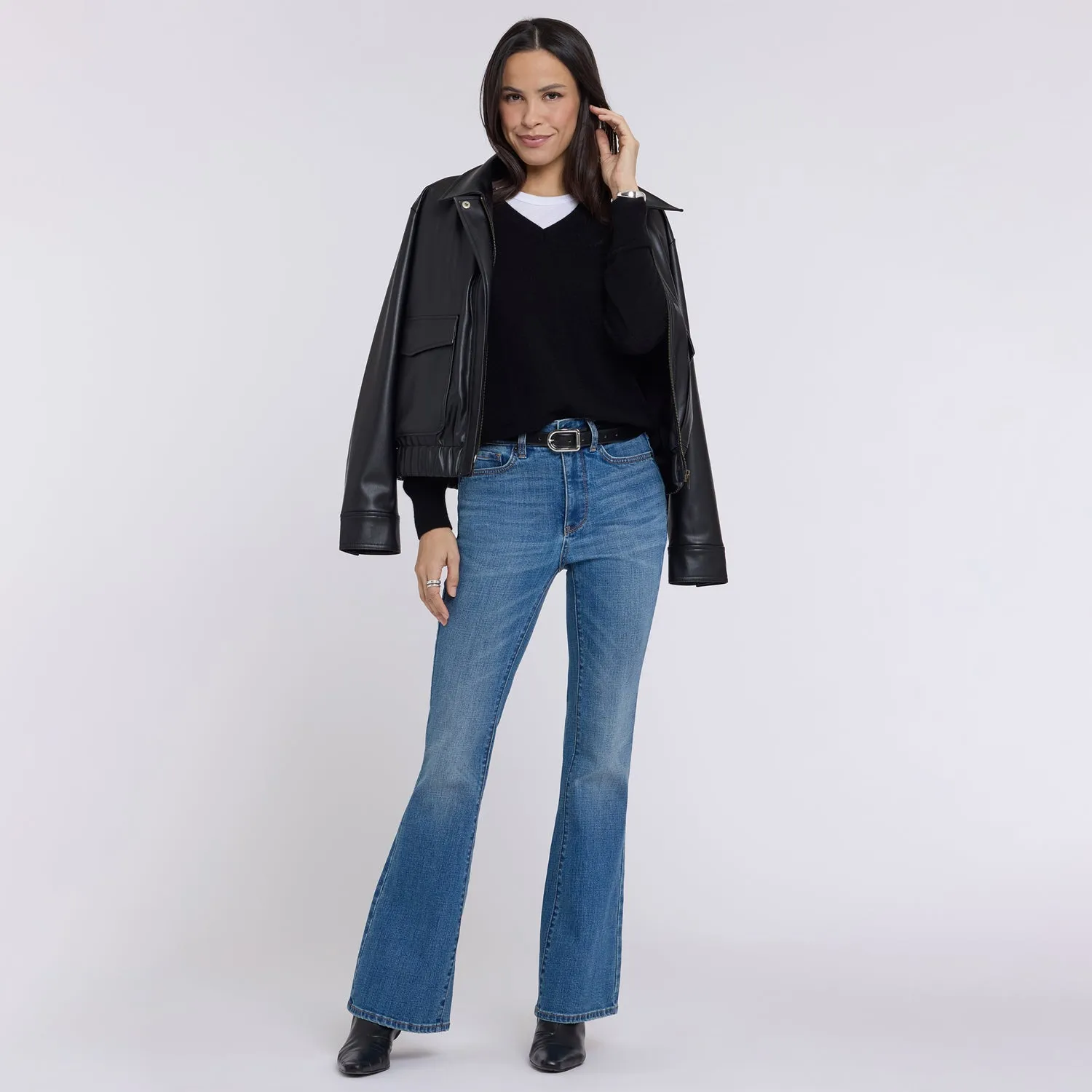 NYDJ Felicity Flared Jeans Privet Hellblau Indigo