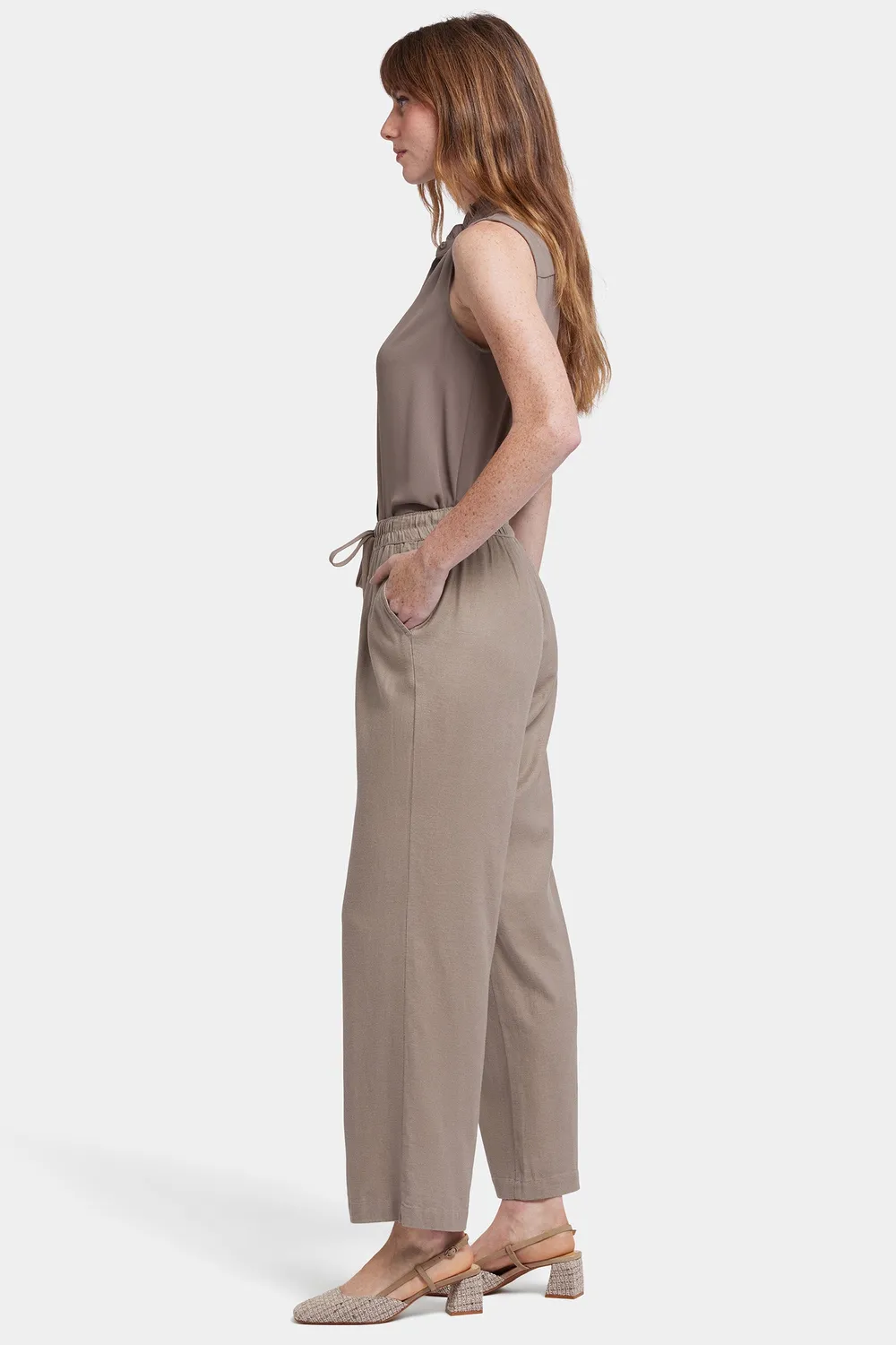 NYDJ Relaxed Drawstring Petite Hose Saddlewood Leinen