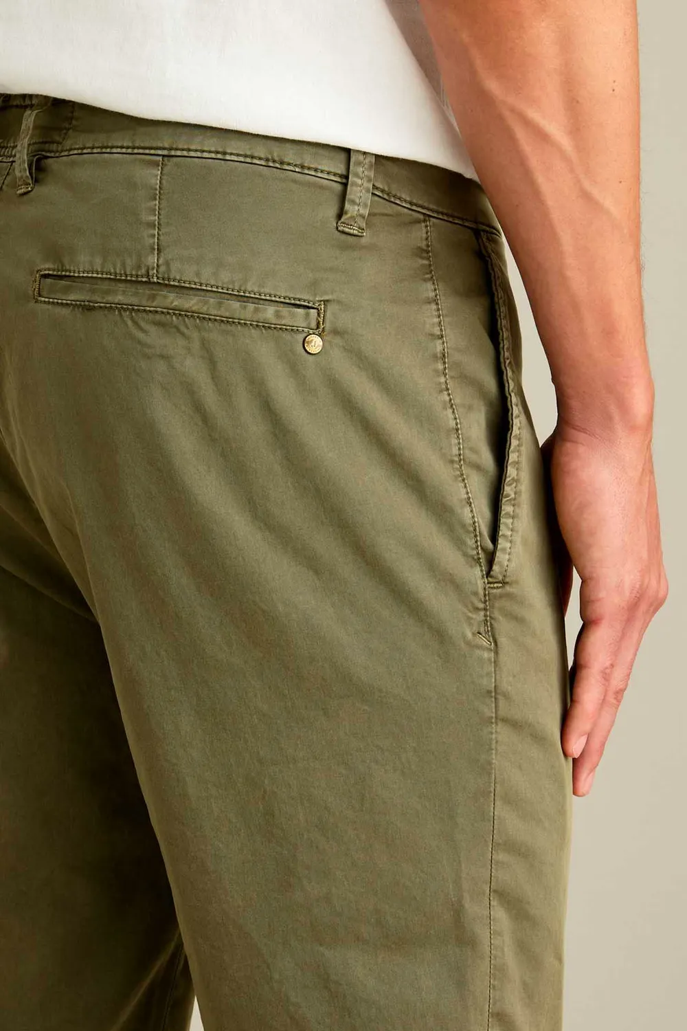 Jeckerson Jack Chino Slim Fit Herrenhose Militärgrün