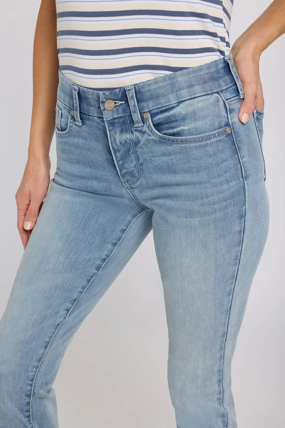 NYDJ Marilyn Straight Jeans Bloom Bound Stretch