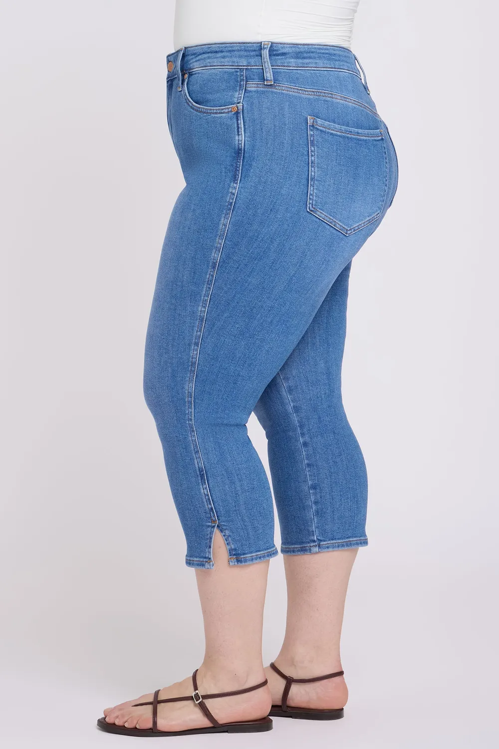 NYDJ Chloe Capri Jeans Plus Blue Paradise Mid Rise