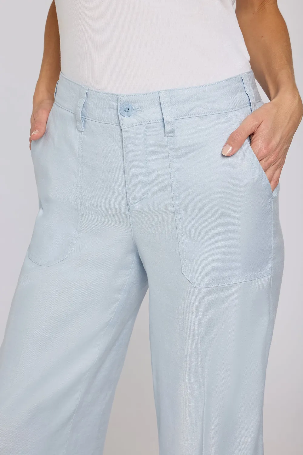 NYDJ Wide Leg Cargo Capri Petite Blue Clover Leinen