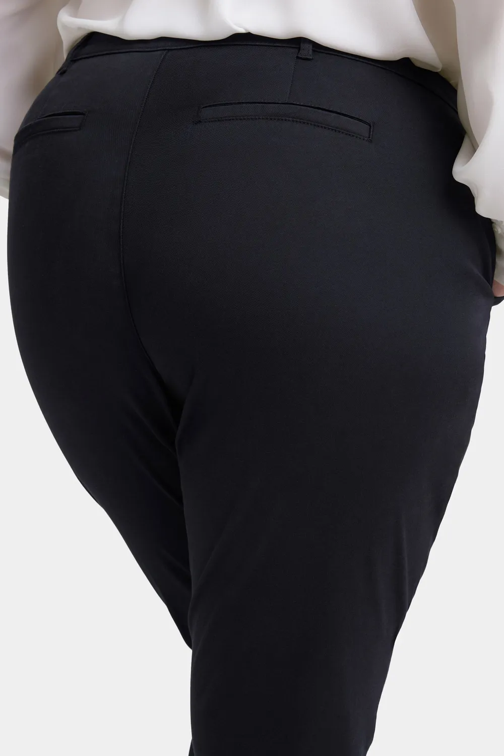 NYDJ Sadie Slim Hose Plus Schwarz Twill