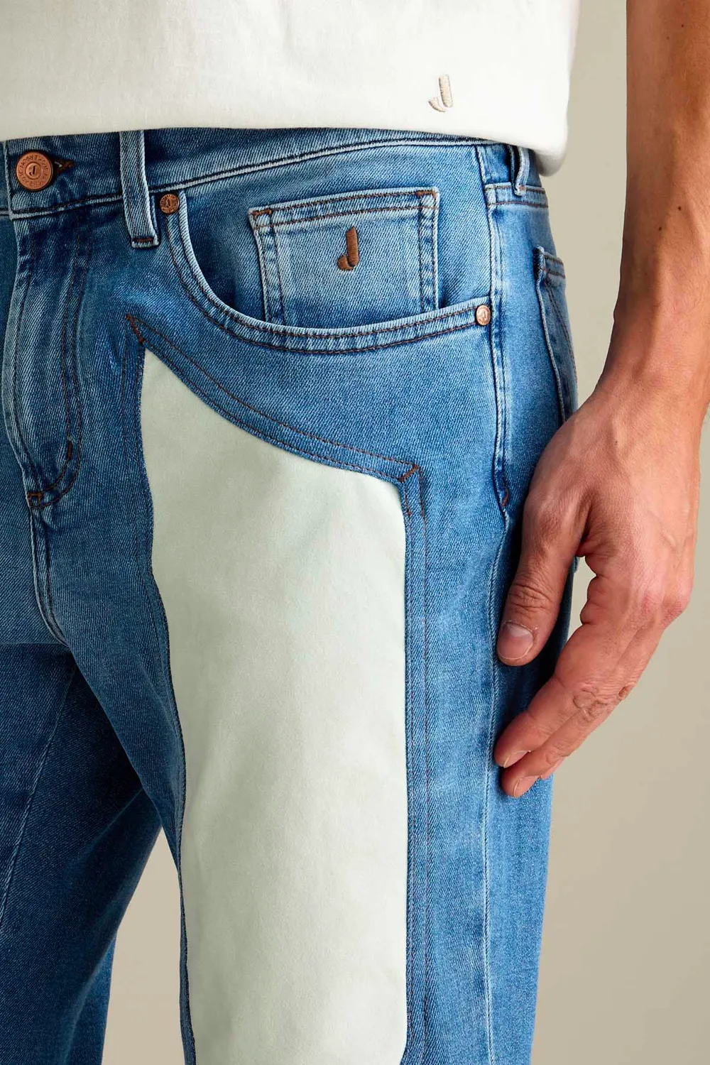 Jeckerson John Slim Fit Jeans hellblau Alcantara beige